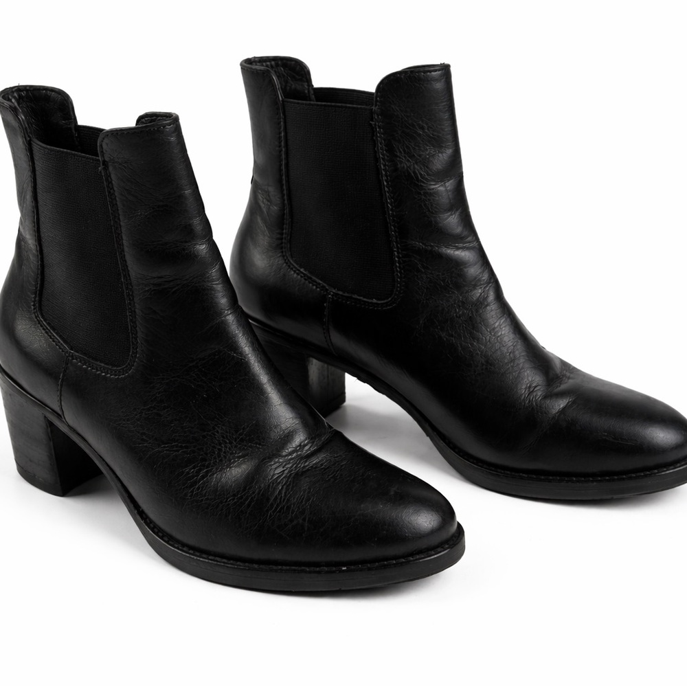 Boemos Italian Black Leather Vintage Ankle Boots Women’s Size 6 EU 36